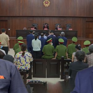 50 NĂM VÀ MỘT DÂN TỘC MỎI MÒN CẢM XÚC, HỆ QUẢ TỪ ĐÂU?