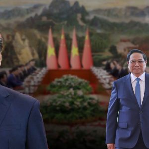 VN dồn dập cử “tứ trụ” sang TQ dấu hiệu gì về Nhân sự cấp cao ĐH14?