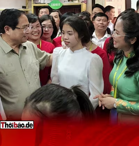 350.000 TỶ “CHẤN HƯNG VĂN HÓA” – KHI NGƯỜI YẾU SỨC MUỐN GÁNH VẬN NƯỚC