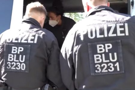 Chiến dịch truy quét quy mô lớn nhắm vào các đối tượng buôn người đến từ Việt Nam